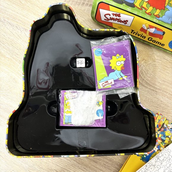 The Simpsons Trivia Game Metal Tin Box - Picture 4 of 12